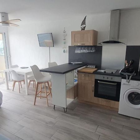 Appartement Avec Balcon, Vue Mer, Piscine, Parking Agde Eksteriør billede