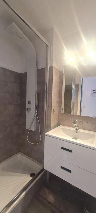 Appartement Avec Balcon, Vue Mer, Piscine, Parking Agde Eksteriør billede